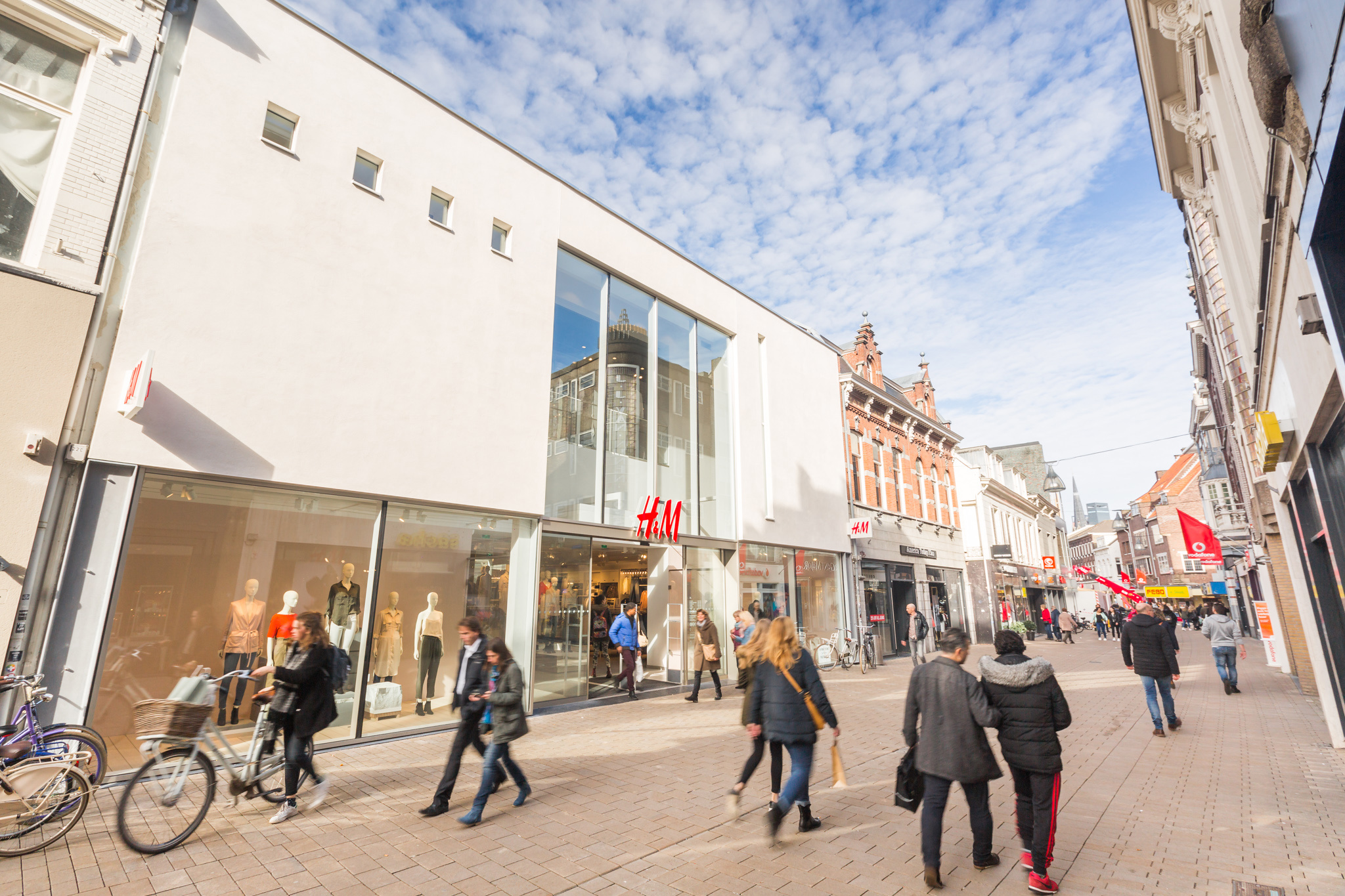 Tilburg, Heuvelstraat 75, Fotografie Joni Israeli (7)