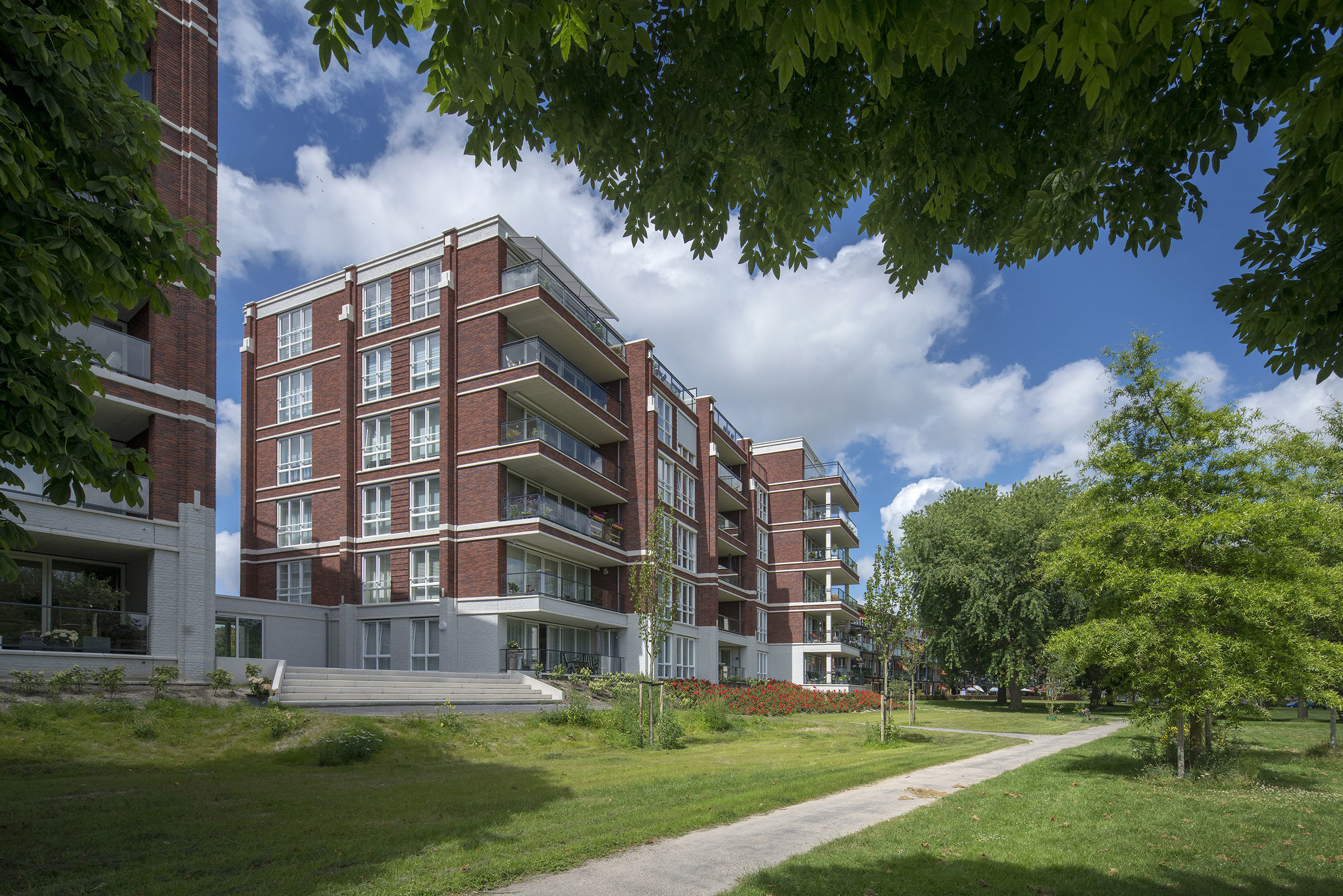 Op deze slide wordt getoond Mariënpark Woningen Leidschendam ASR Dutch Core Residential Fund (2).